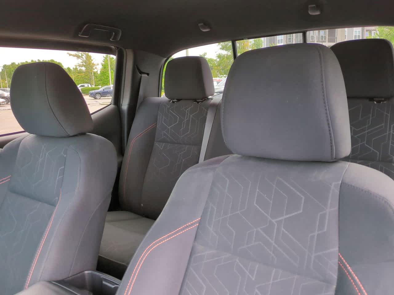 Thumbnail: 2019 Toyota Tacoma - 8