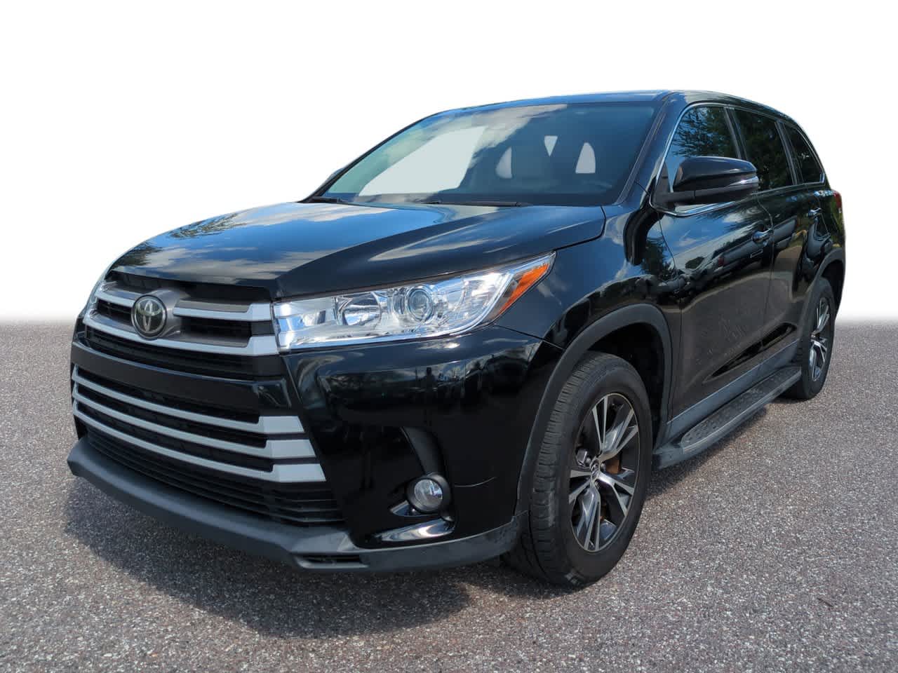 Thumbnail: 2019 Toyota Highlander - 1