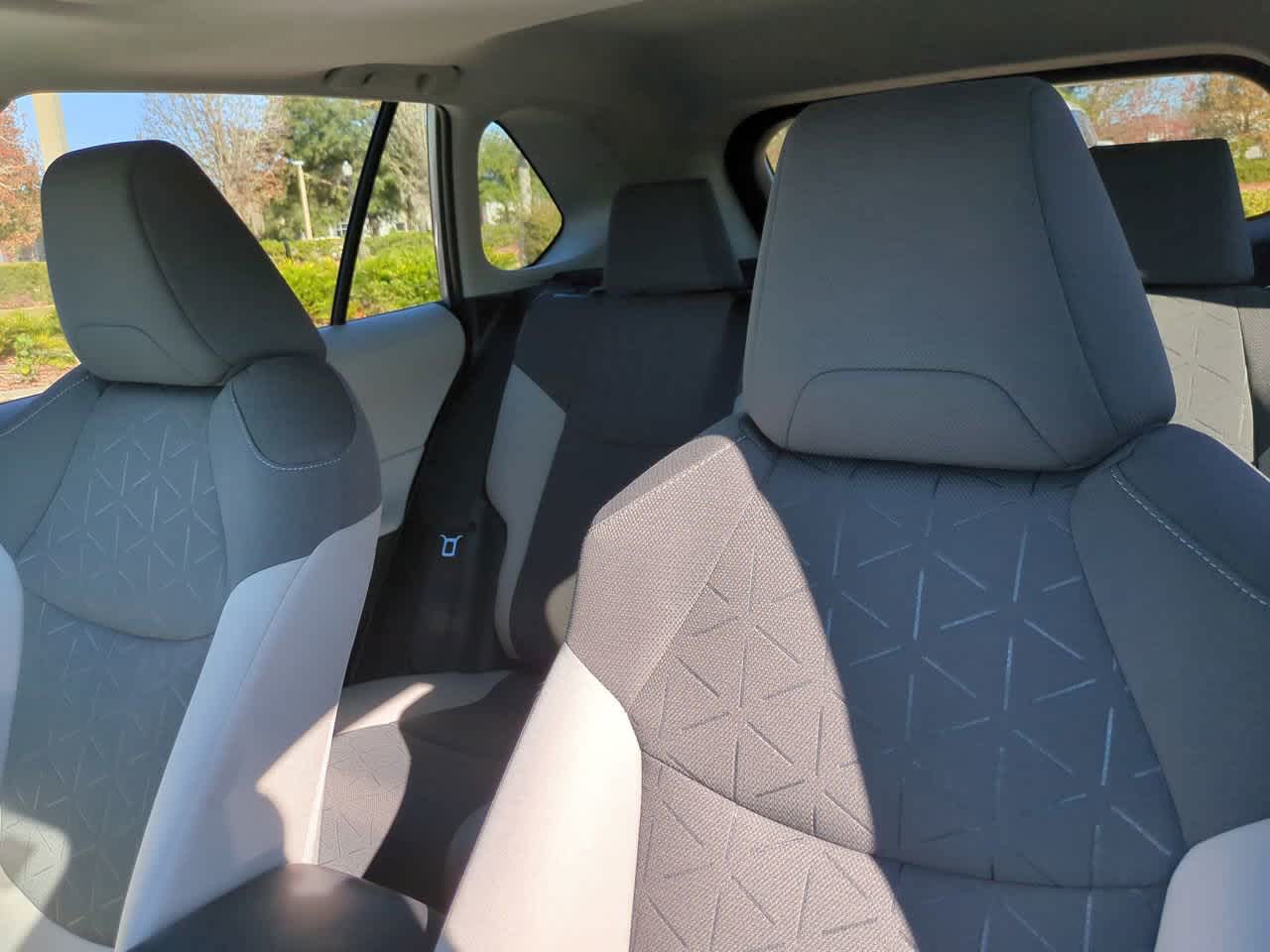 Thumbnail: 2025 Toyota RAV4 - 8