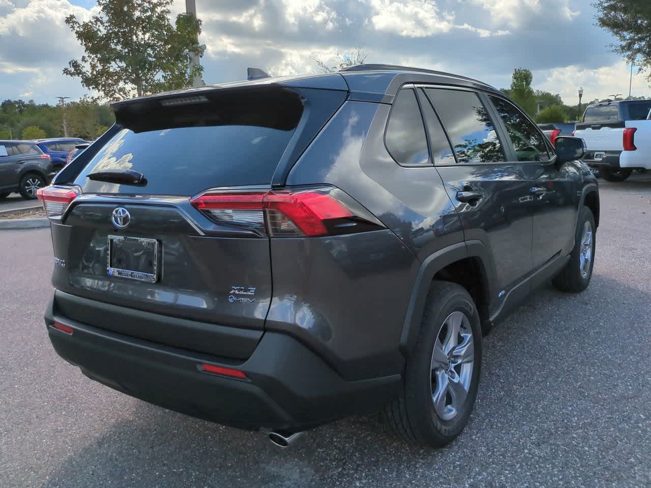 Thumbnail: 2025 Toyota RAV4 - 6