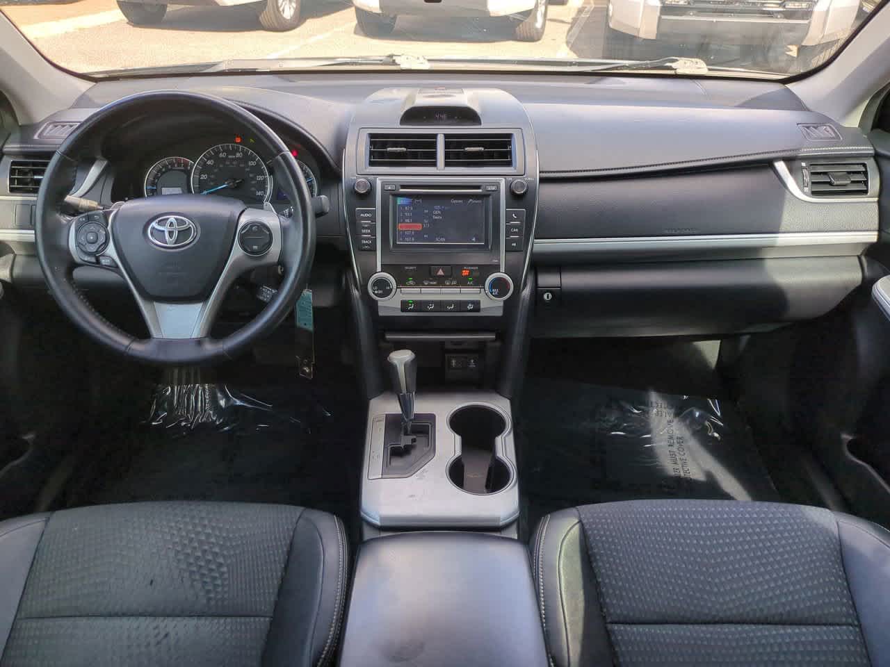Thumbnail: 2013 Toyota Camry - 14