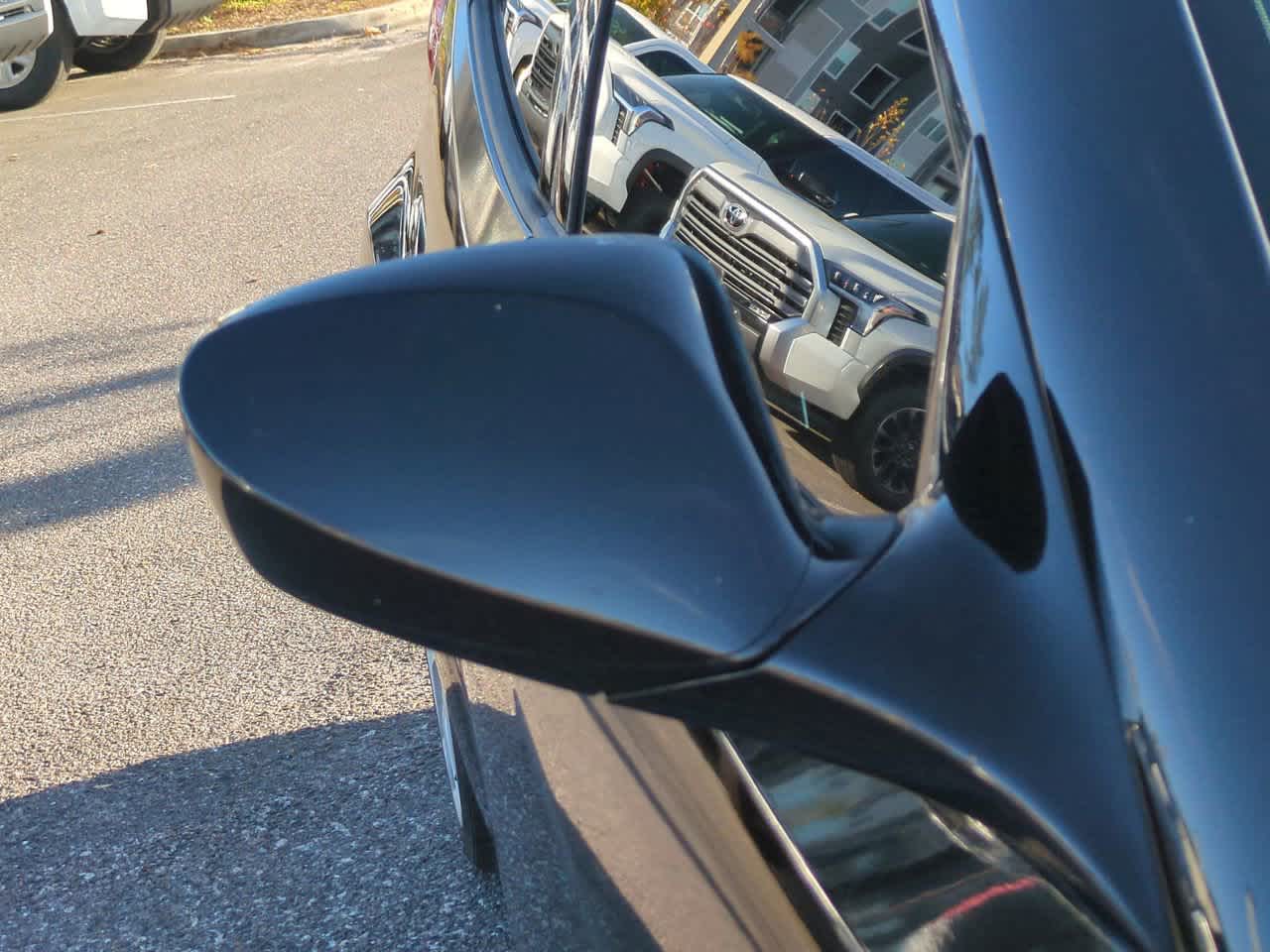 Thumbnail: 2013 Hyundai Veloster - 12