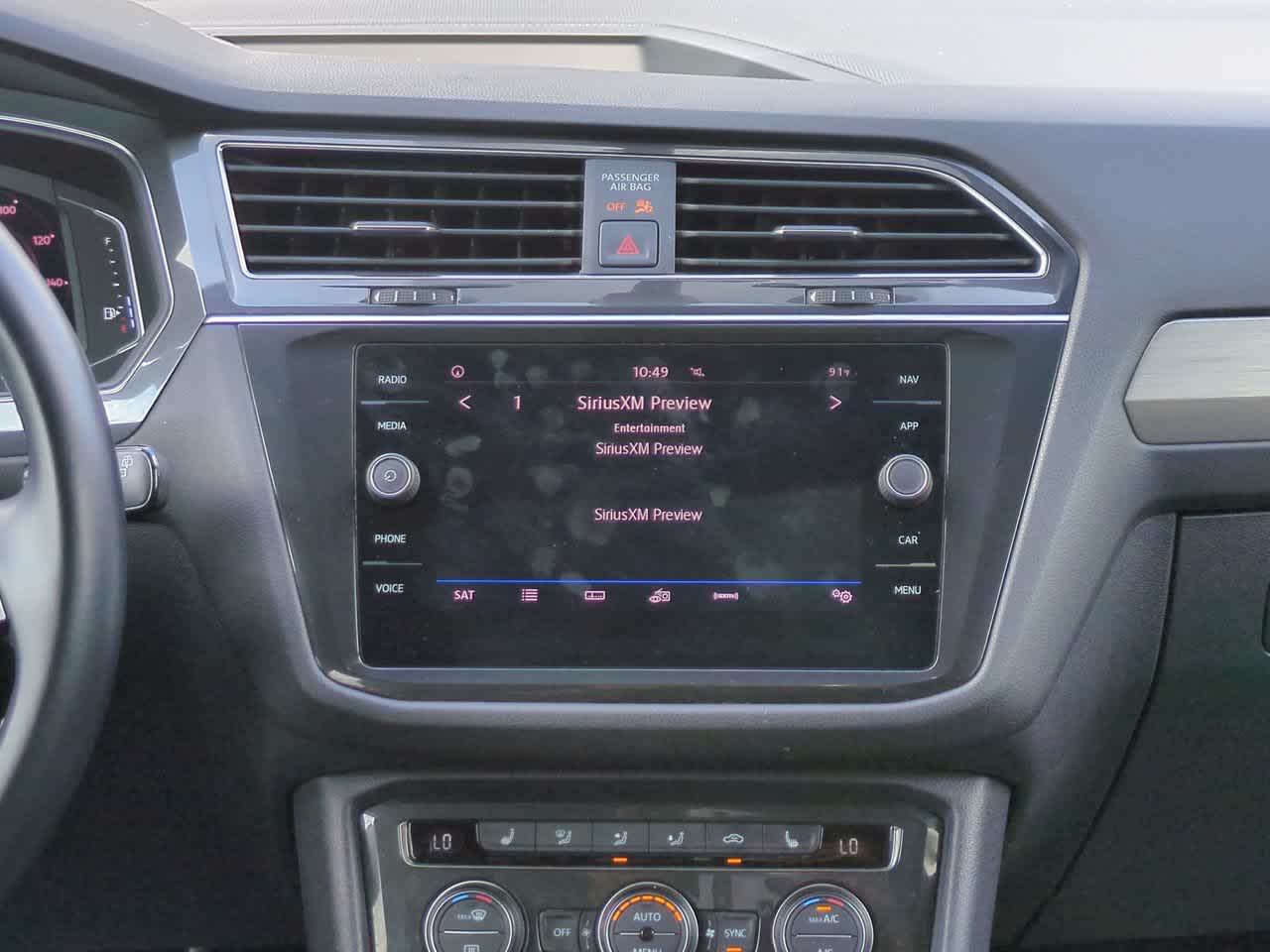 Thumbnail: 2019 Volkswagen Tiguan - 18