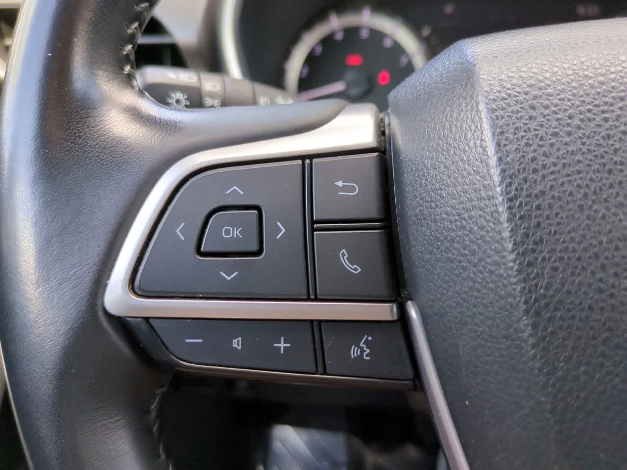 Thumbnail: 2024 Toyota Highlander - 24