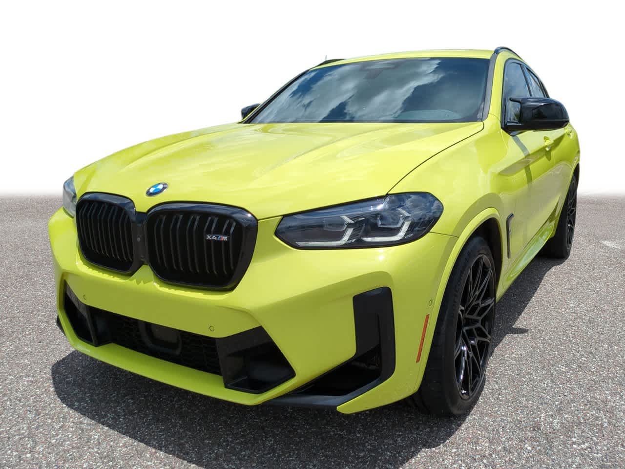 Thumbnail: 2022 BMW X4 - 1