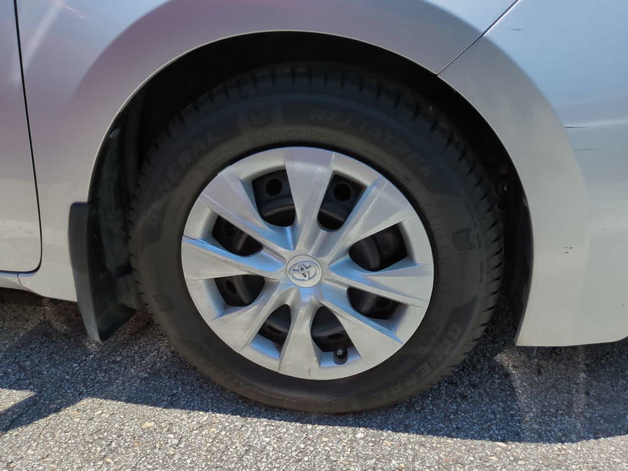 Thumbnail: 2014 Toyota Corolla - 11