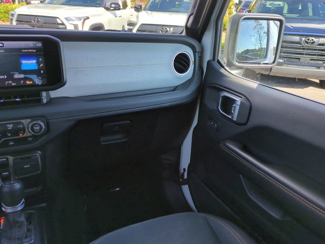 Thumbnail: 2024 Jeep Wrangler - 16