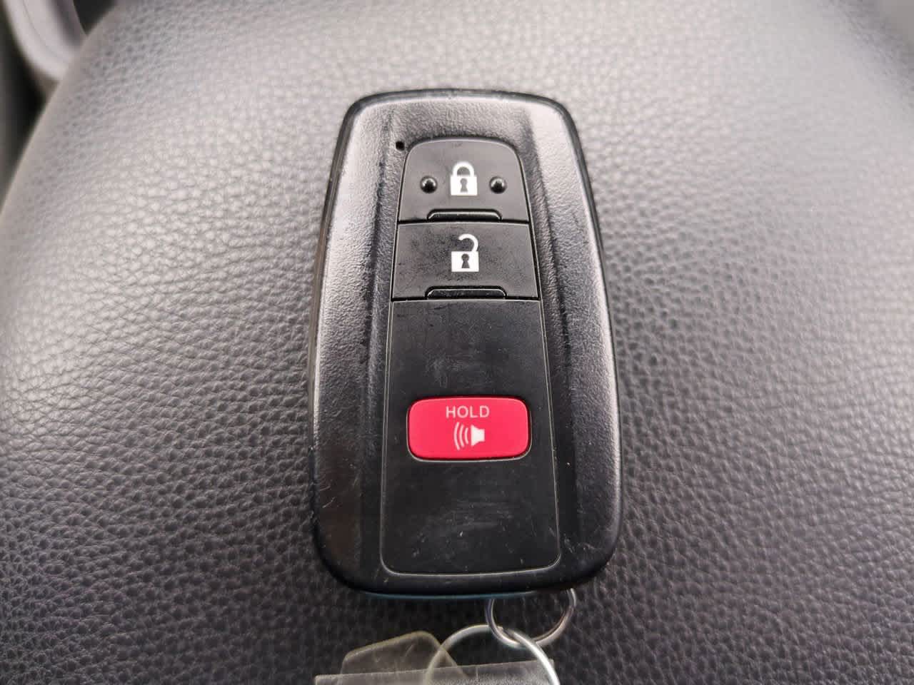 Thumbnail: 2025 Toyota RAV4 - 26