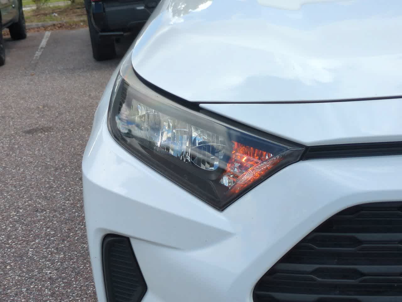 Thumbnail: 2022 Toyota RAV4 - 10