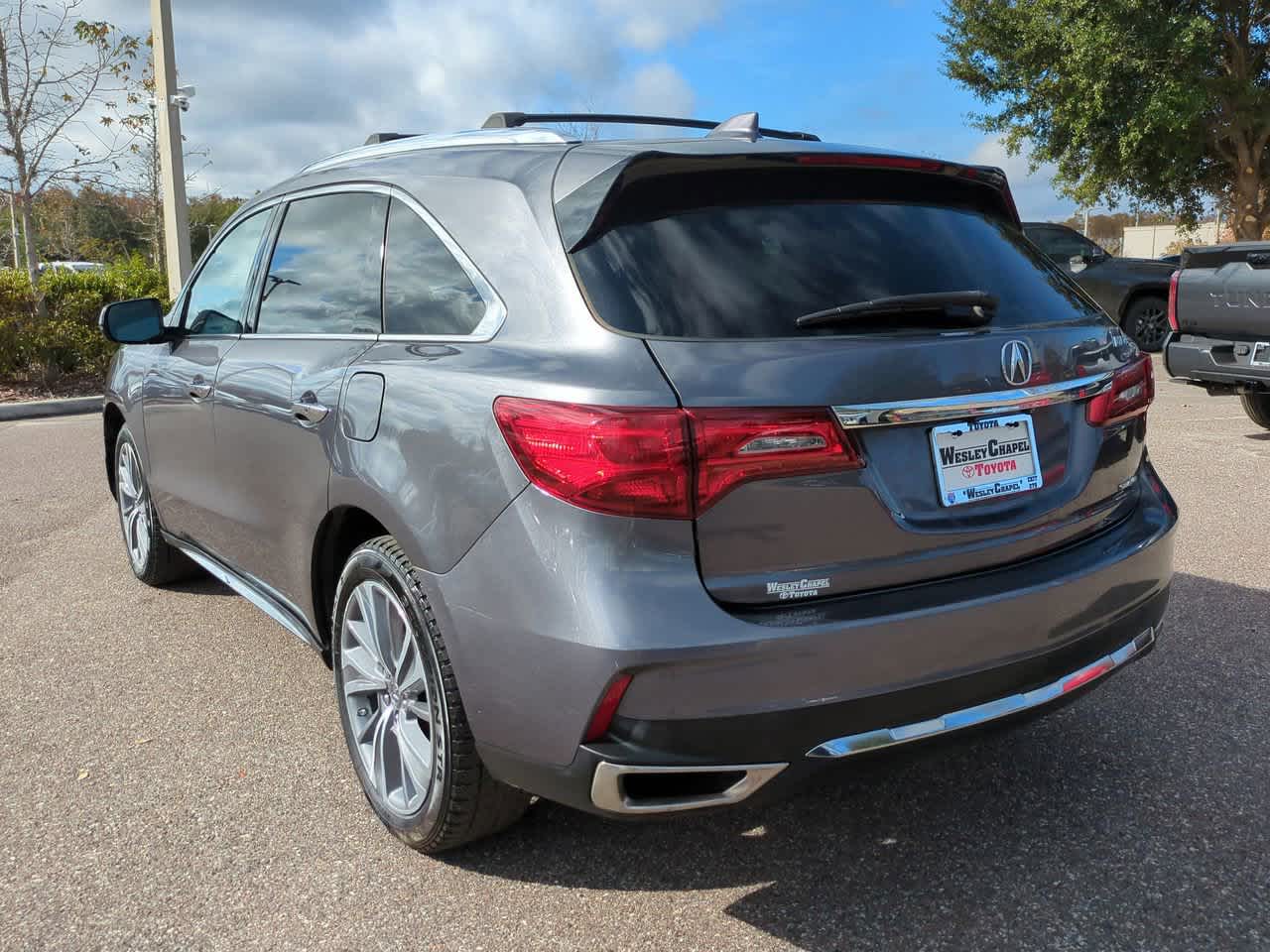 Thumbnail: 2017 Acura MDX - 4