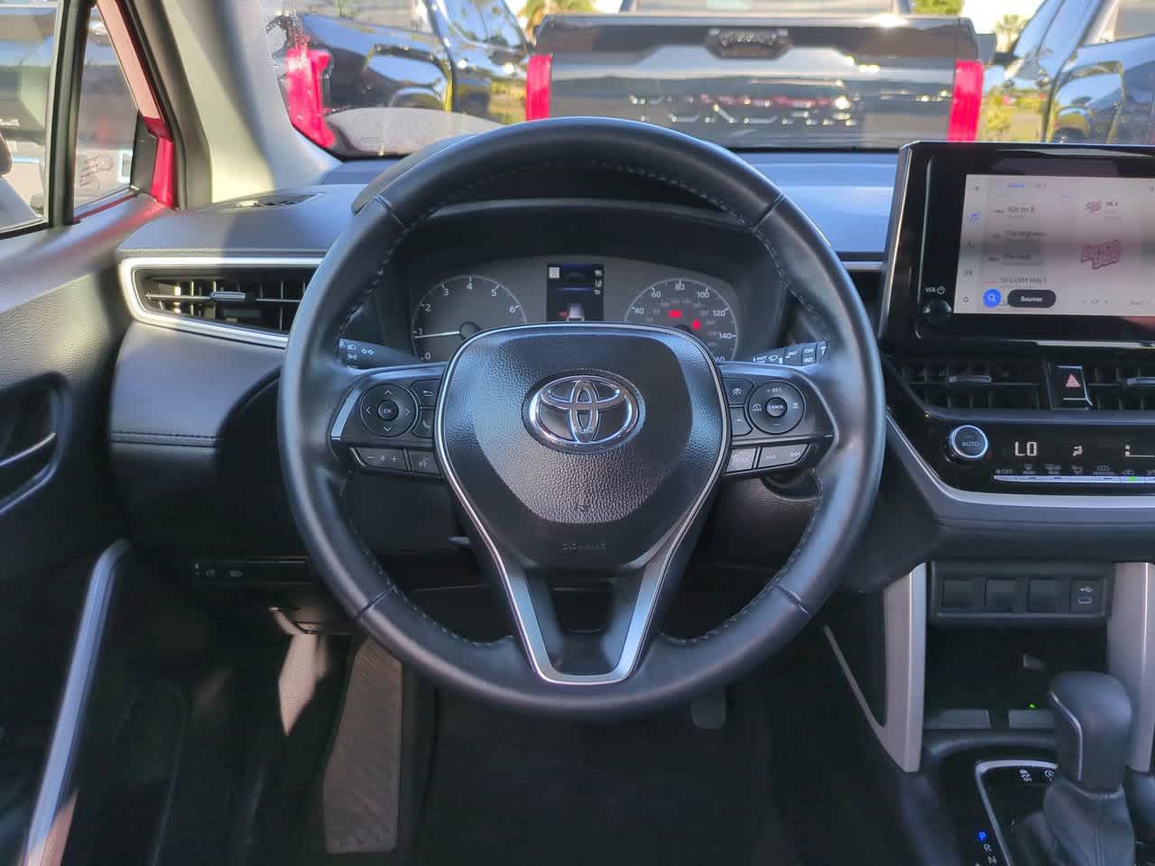 Thumbnail: 2025 Toyota Corolla Cross - 15