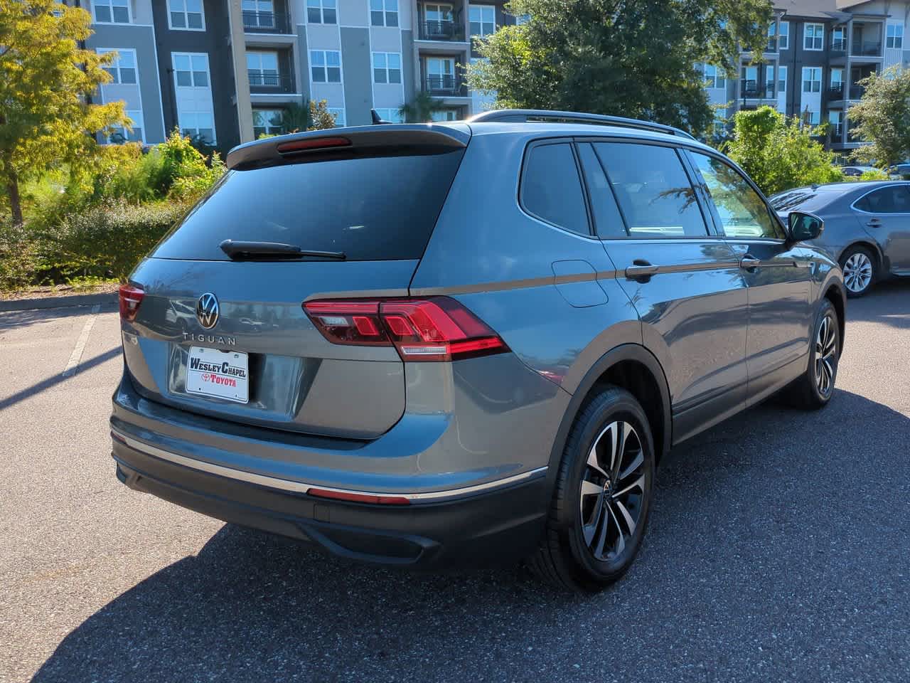 Thumbnail: 2024 Volkswagen Tiguan - 6