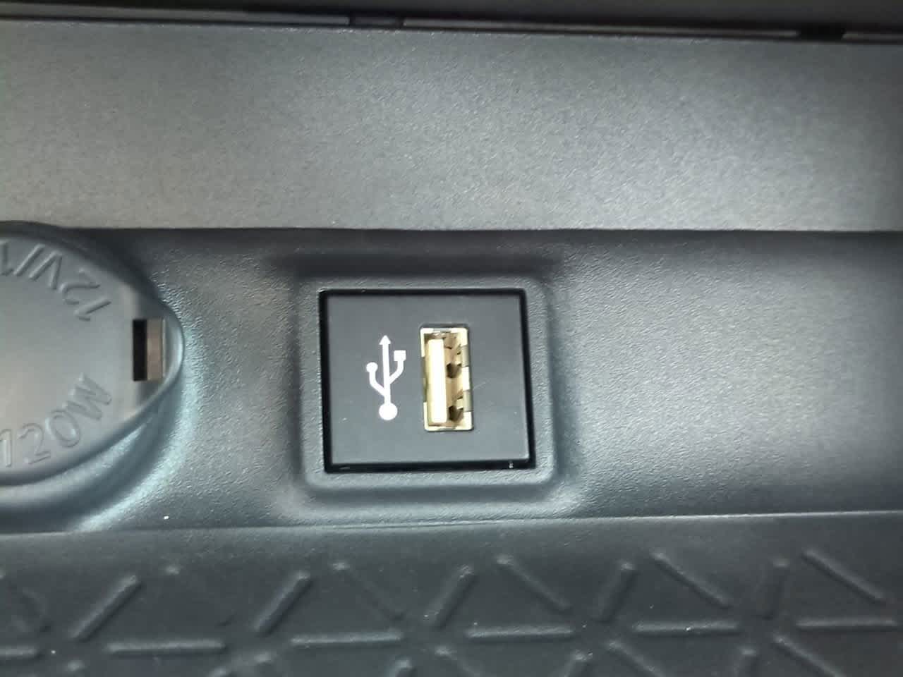 Thumbnail: 2025 Toyota RAV4 - 21