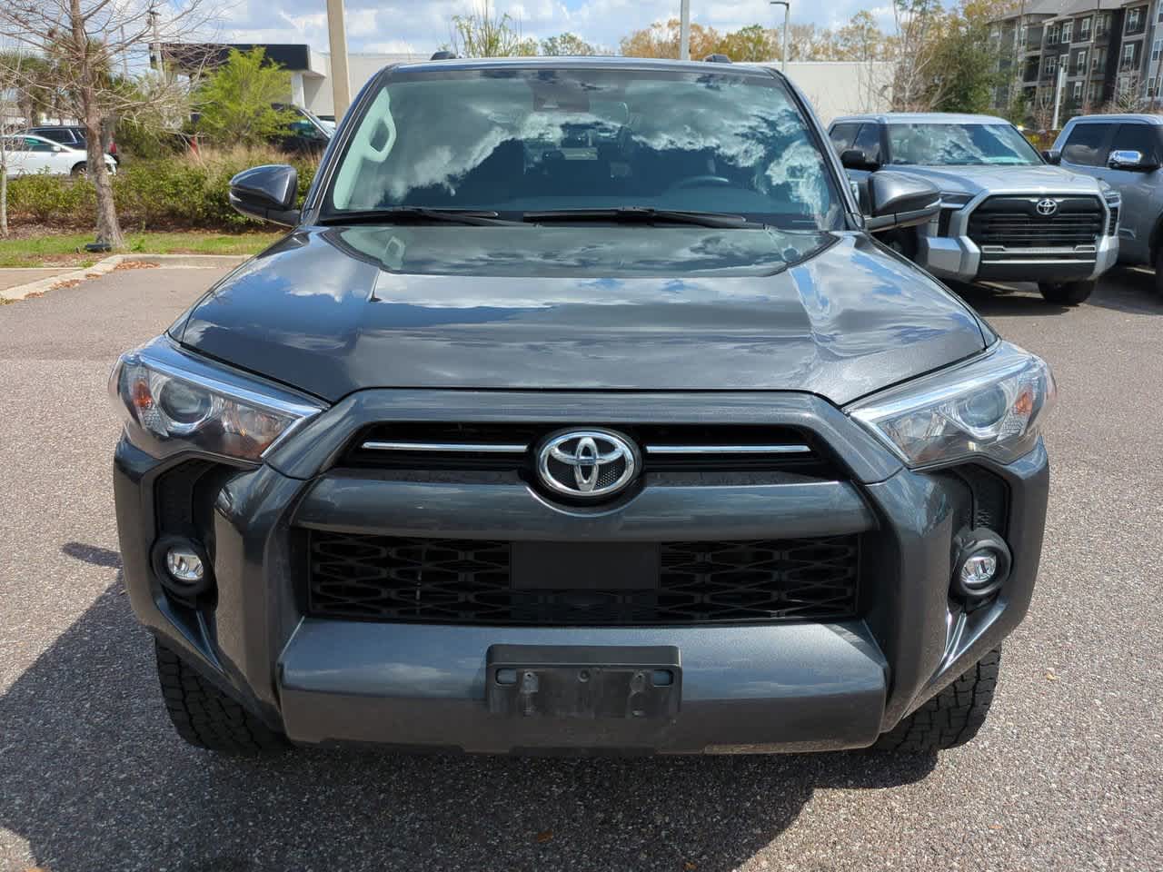 Thumbnail: 2022 Toyota 4Runner - 9