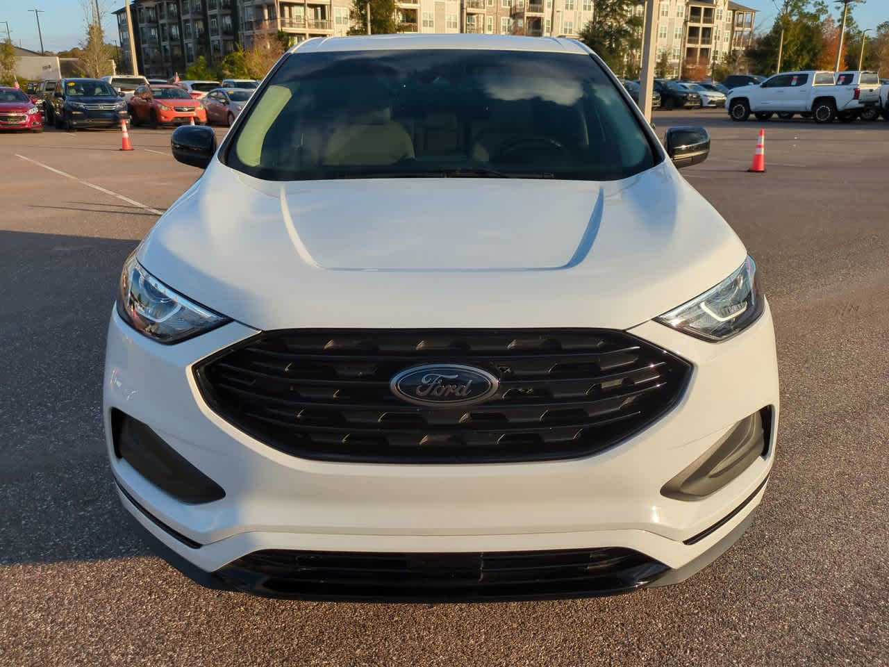 Thumbnail: 2022 Ford Edge - 9