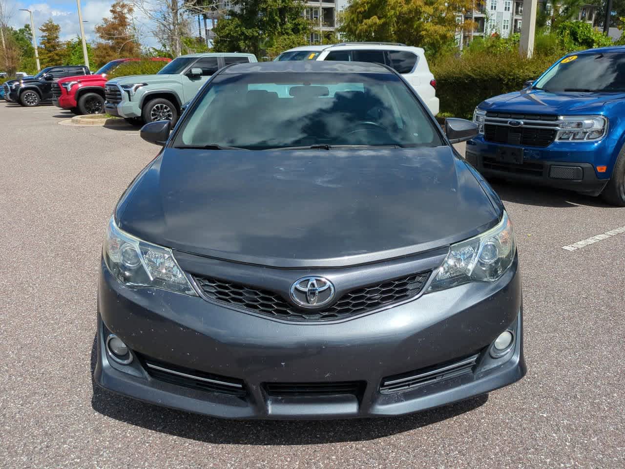 Thumbnail: 2012 Toyota Camry - 9