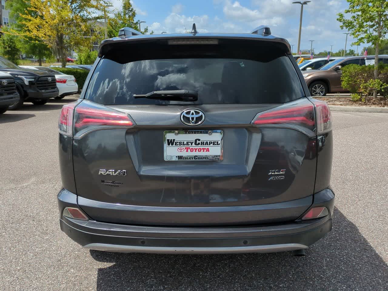 Thumbnail: 2017 Toyota RAV4 - 5