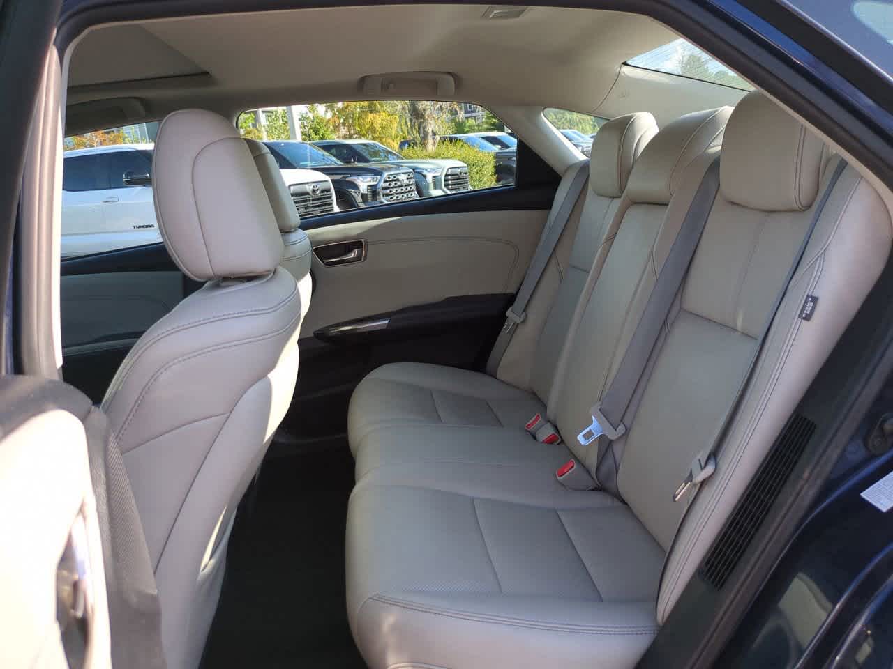 Thumbnail: 2013 Toyota Avalon - 13