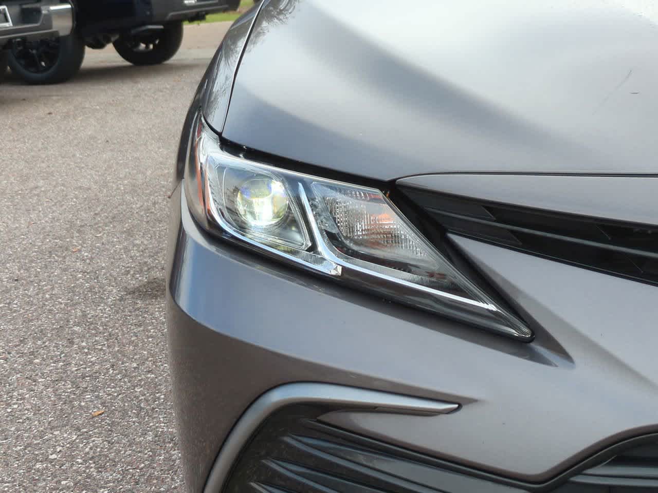 Thumbnail: 2023 Toyota Camry - 10