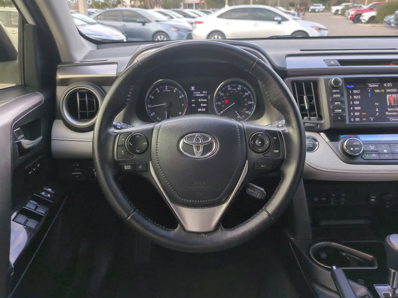 Thumbnail: 2018 Toyota RAV4 - 16