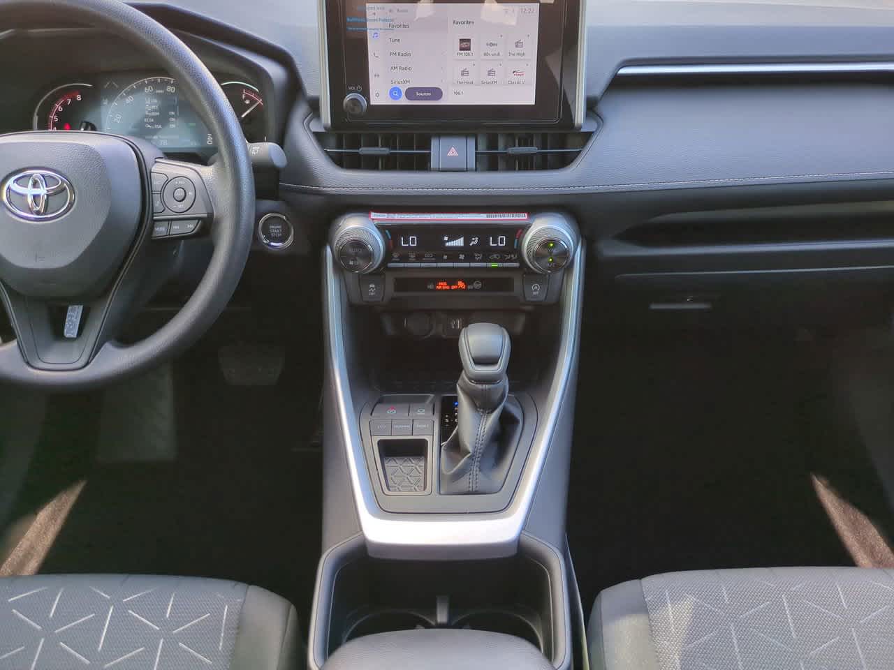 Thumbnail: 2025 Toyota RAV4 - 18