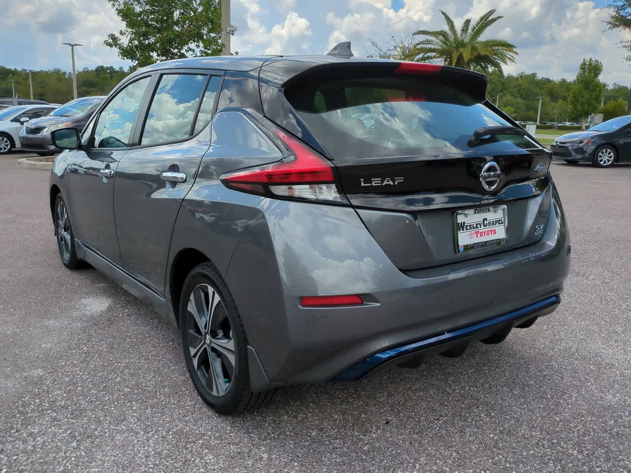 Thumbnail: 2022 Nissan Leaf - 4