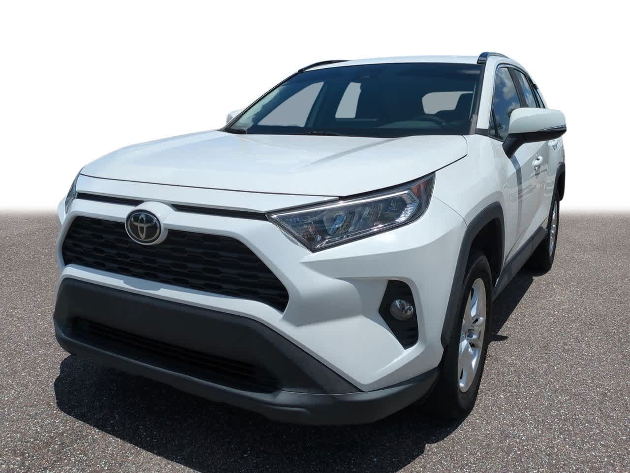 2021 Toyota RAV4 XLE Hero Image