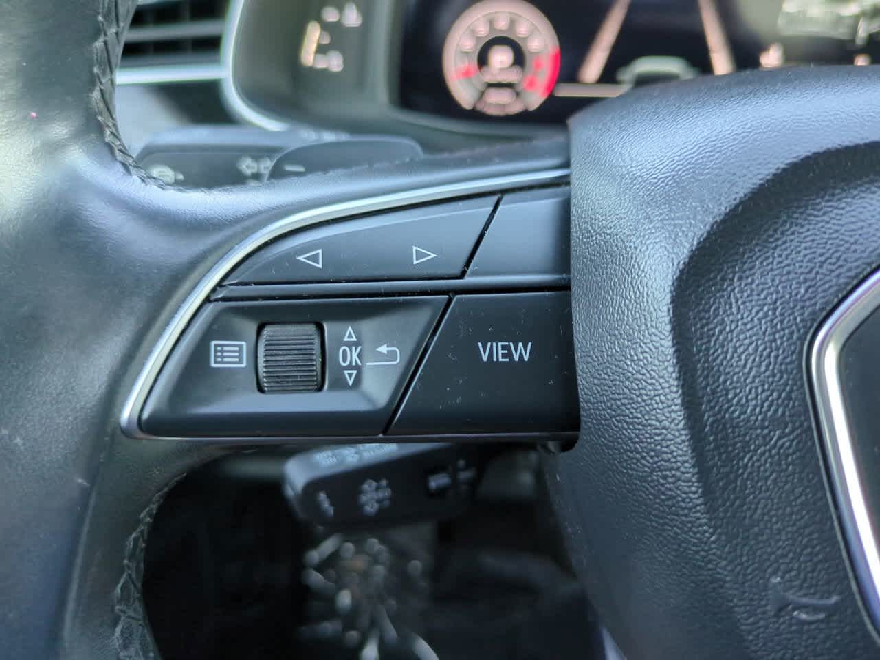 Thumbnail: 2021 Audi Q7 - 25