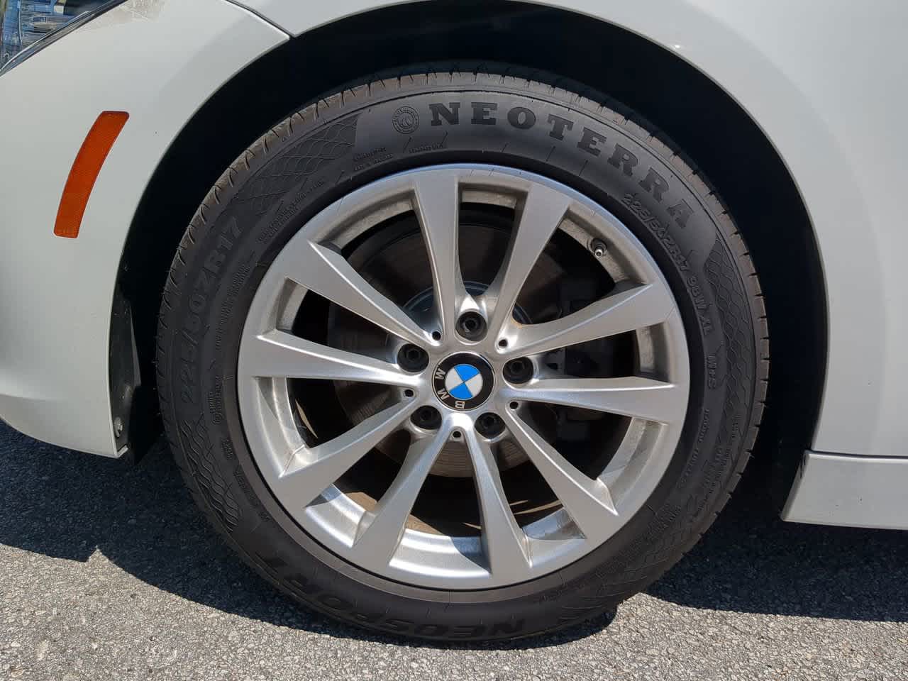 2018 BMW 3 Series 320i 10