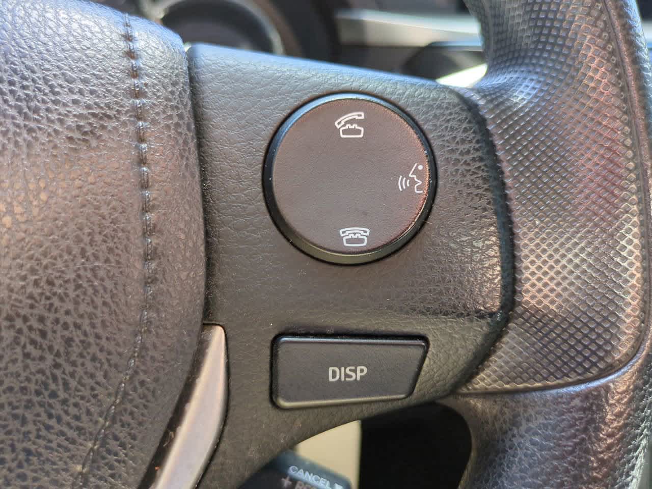 Thumbnail: 2016 Toyota Corolla - 18