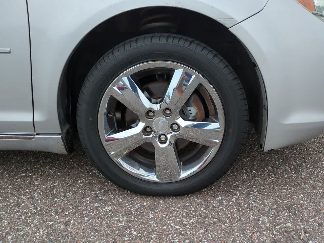 Thumbnail: 2012 Chevrolet Malibu - 11