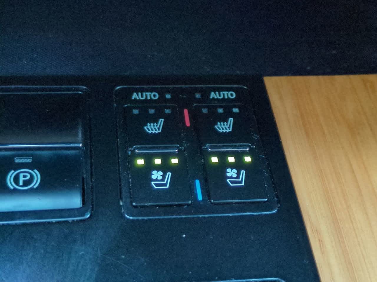 Thumbnail: 2019 Lexus RX - 23