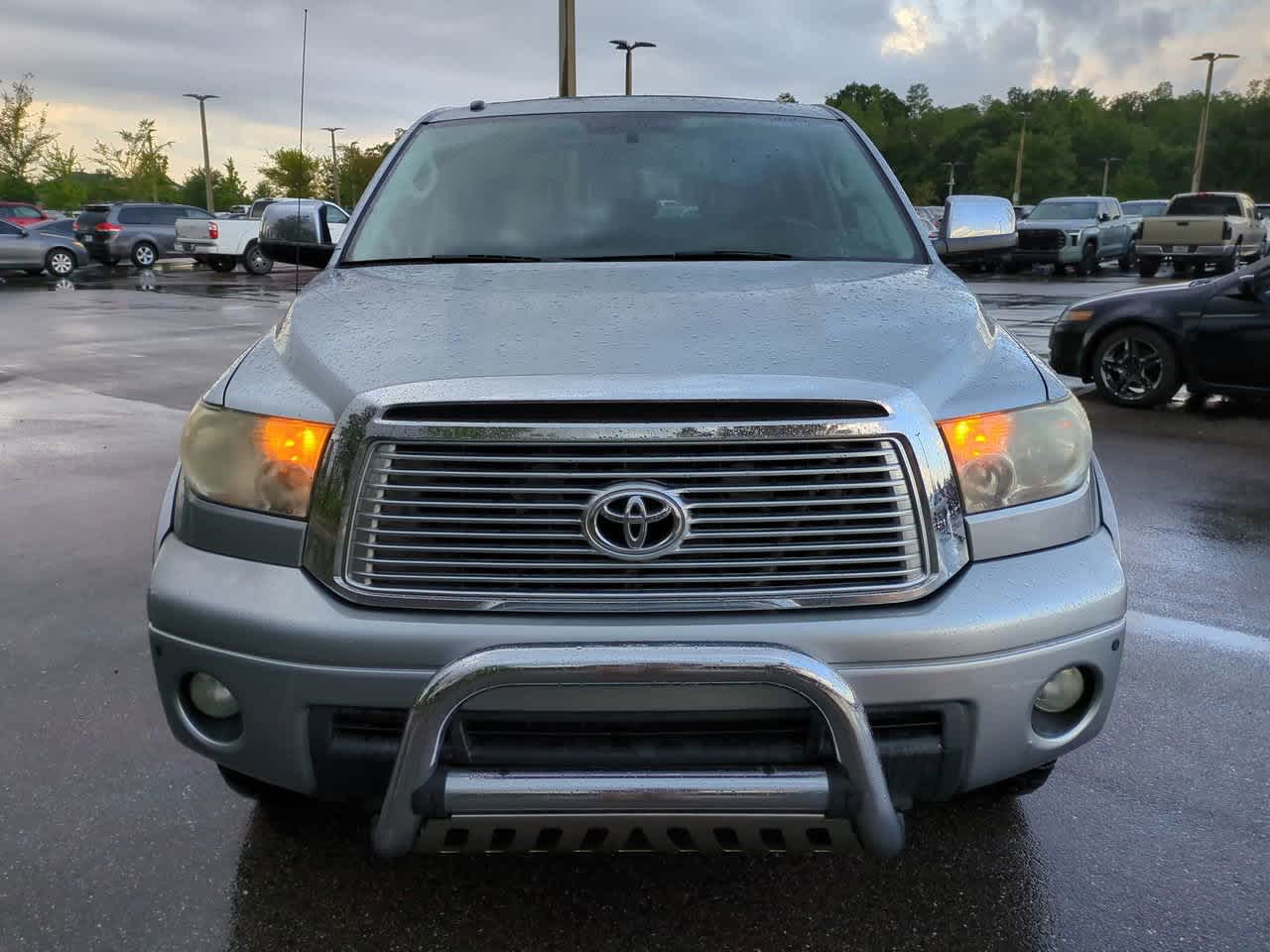 Thumbnail: 2010 Toyota Tundra - 9