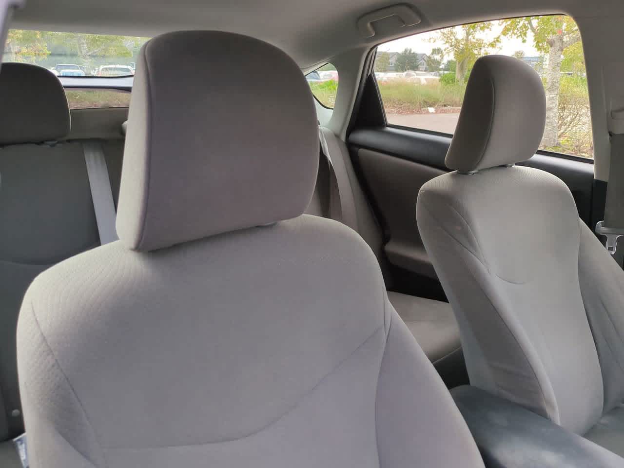 Thumbnail: 2013 Toyota Prius - 7