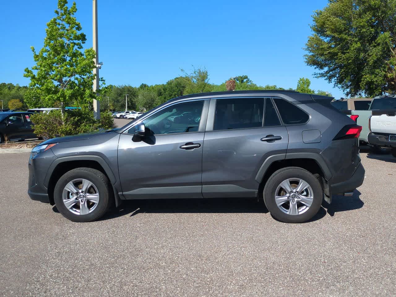 Thumbnail: 2025 Toyota RAV4 - 3