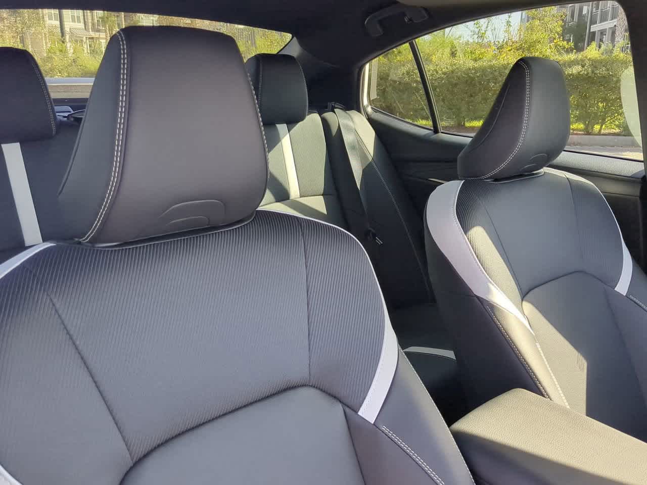 2025 Toyota Camry SE 7
