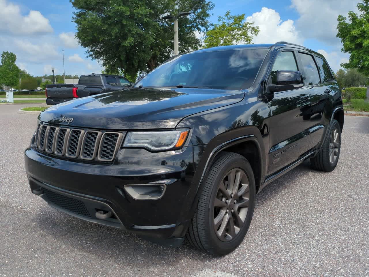 Thumbnail: 2017 Jeep Grand Cherokee - 2