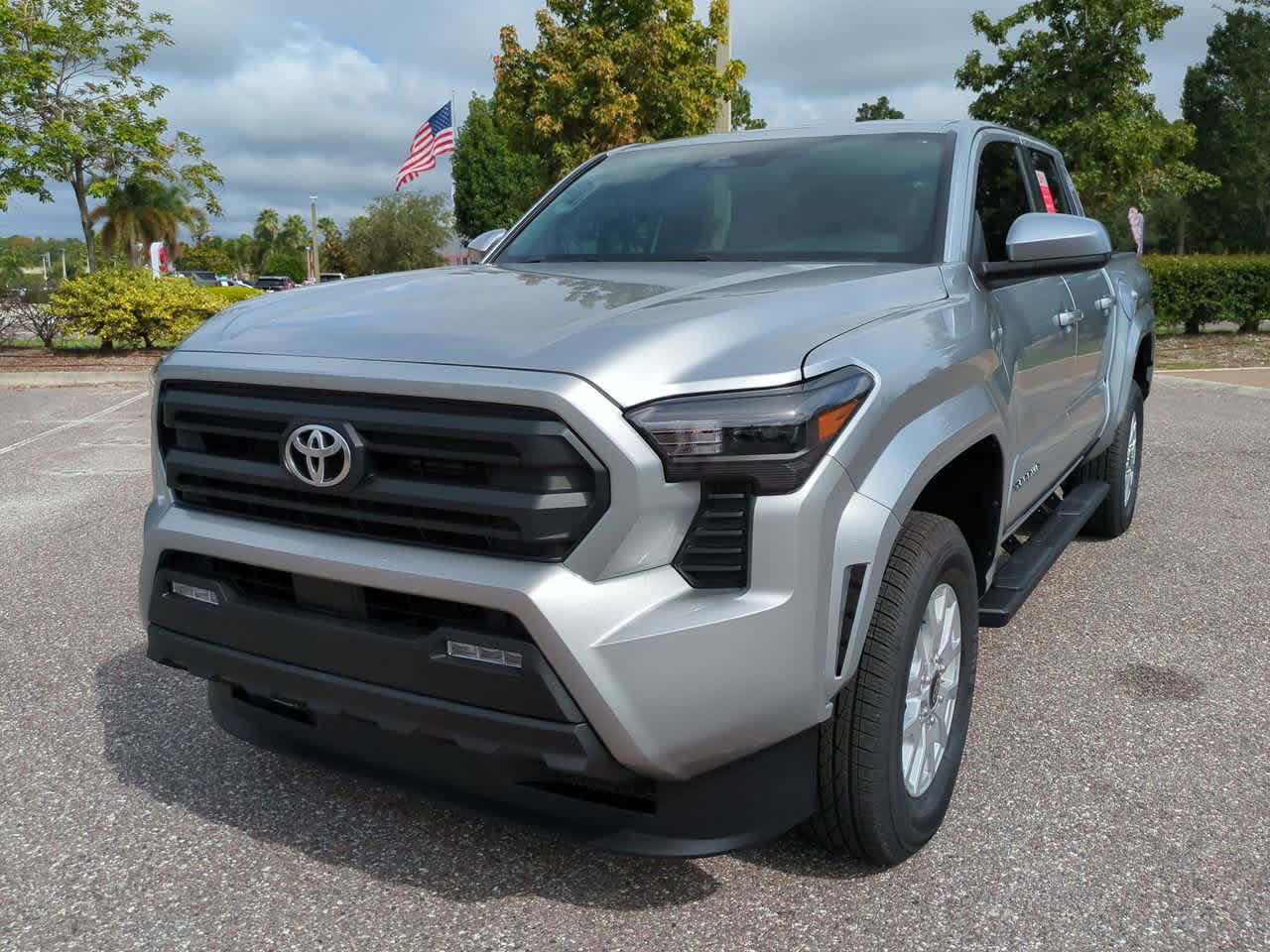 Thumbnail: 2025 Toyota Tacoma - 2