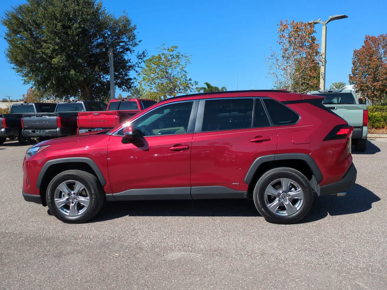 Thumbnail: 2024 Toyota RAV4 - 3