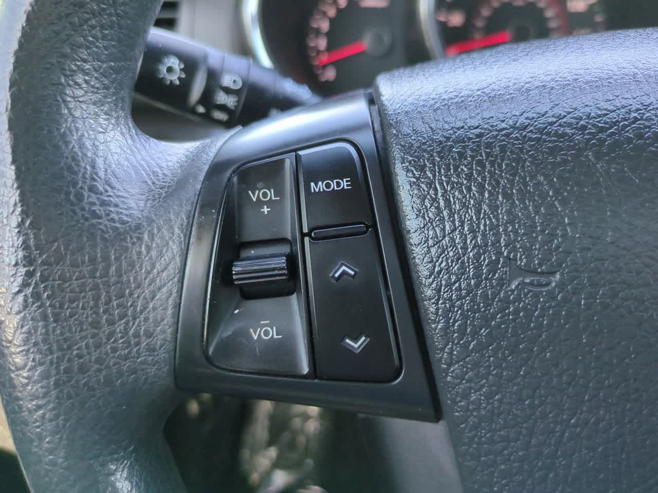 Thumbnail: 2011 Kia Sorento - 23