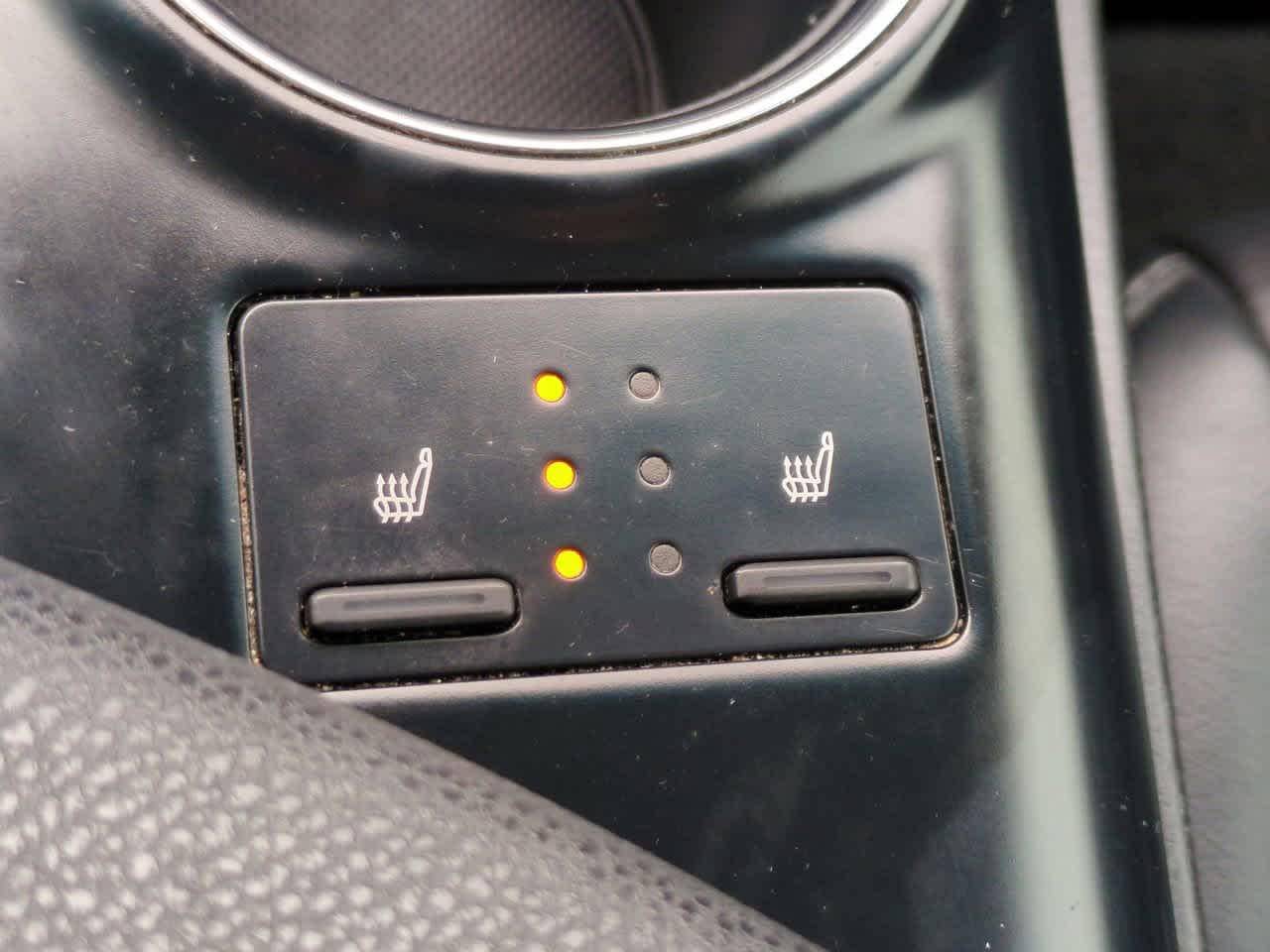 Thumbnail: 2018 Toyota Camry - 22