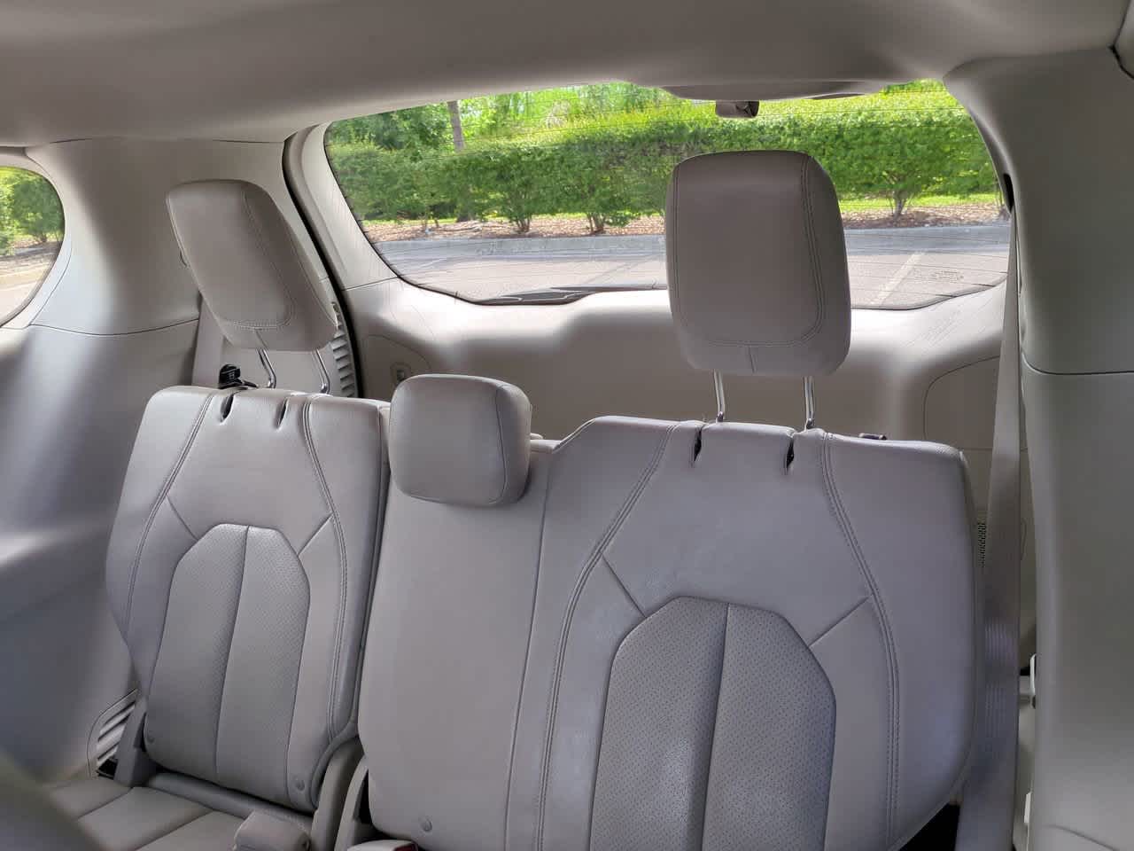 Thumbnail: 2021 Chrysler Pacifica - 13