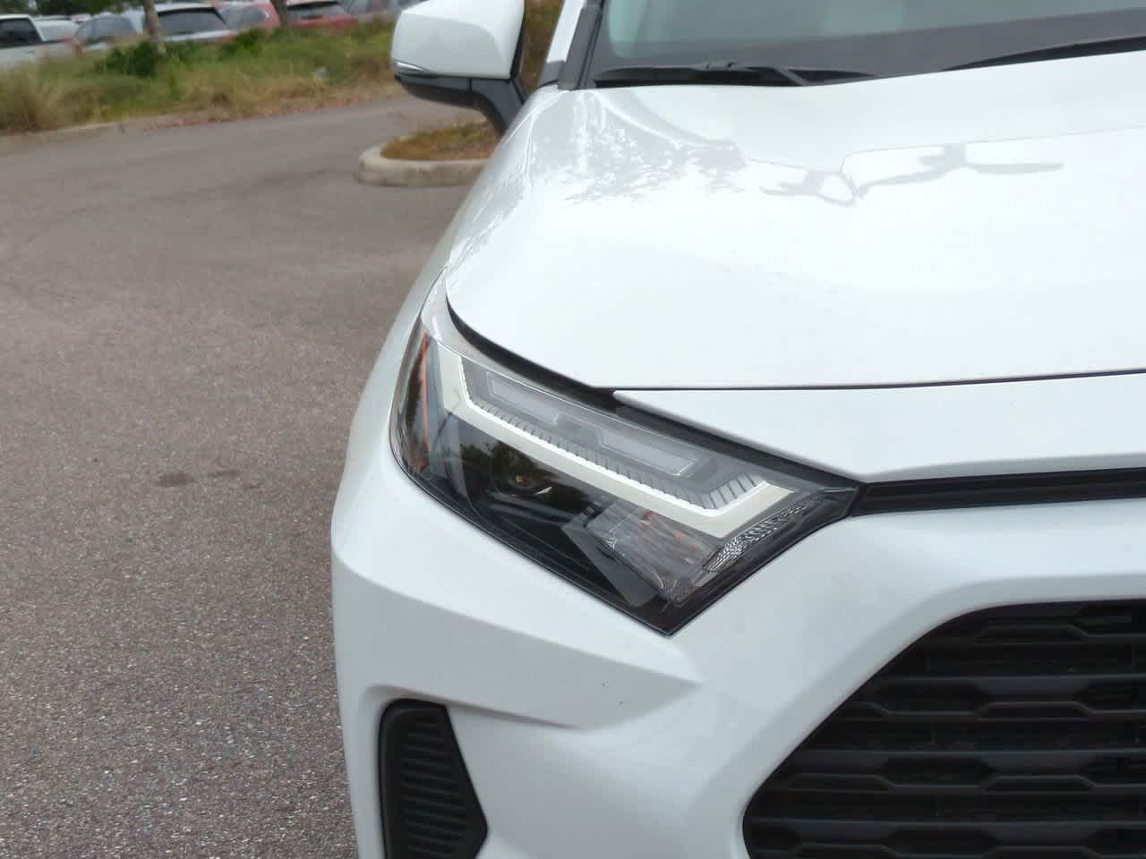 Thumbnail: 2025 Toyota RAV4 - 10