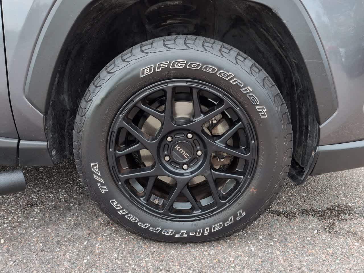 Thumbnail: 2019 Toyota RAV4 - 11