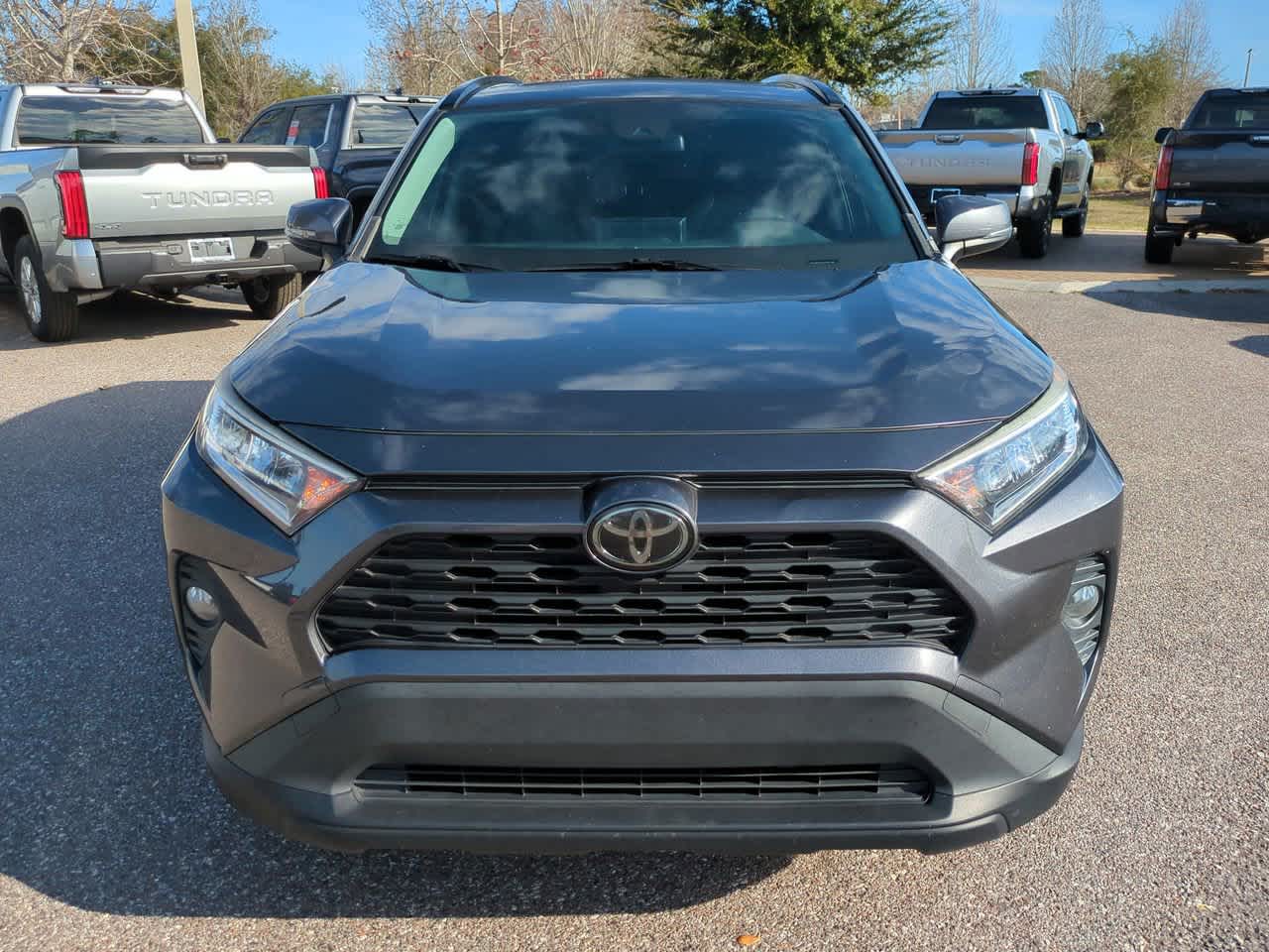 Thumbnail: 2019 Toyota RAV4 - 9