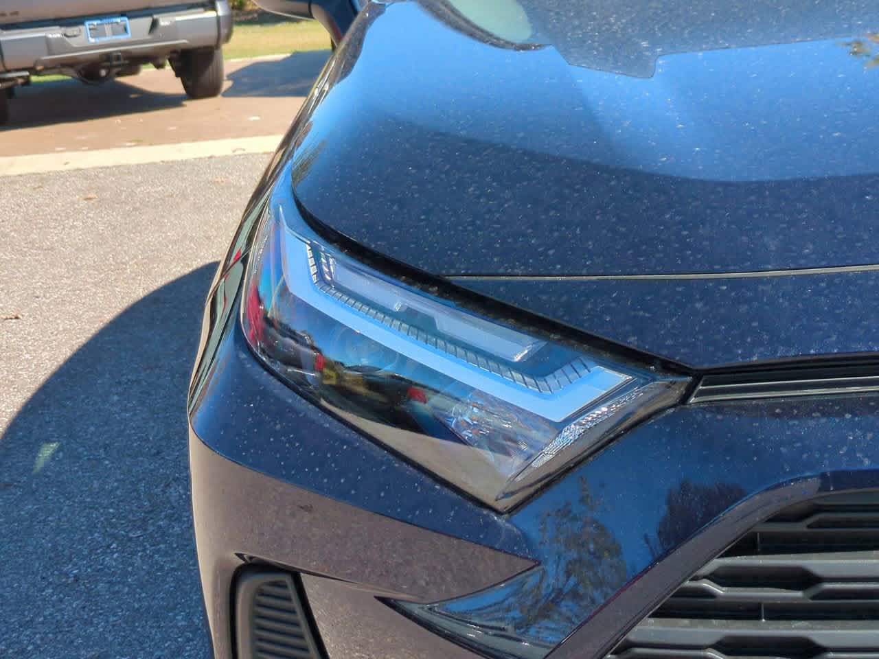 Thumbnail: 2025 Toyota RAV4 - 10