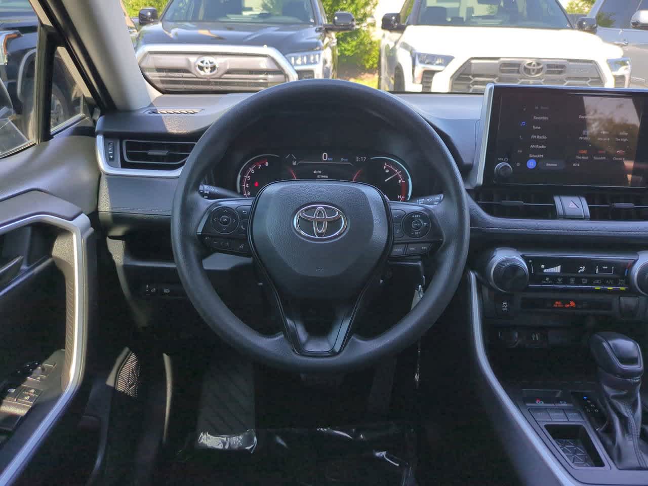 Thumbnail: 2023 Toyota RAV4 - 15