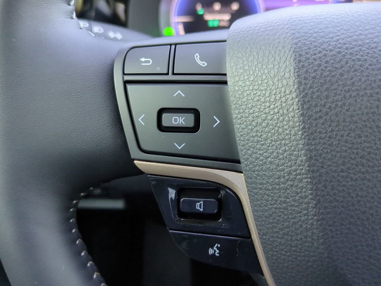 Thumbnail: 2026 Toyota Crown - 24