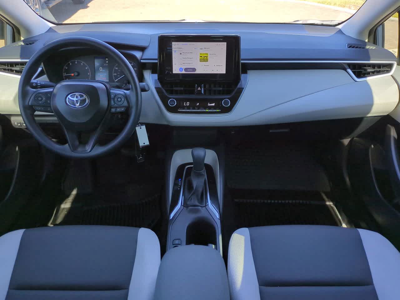 Thumbnail: 2025 Toyota Corolla - 14