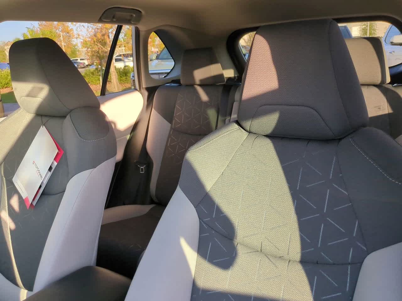 Thumbnail: 2025 Toyota RAV4 - 7